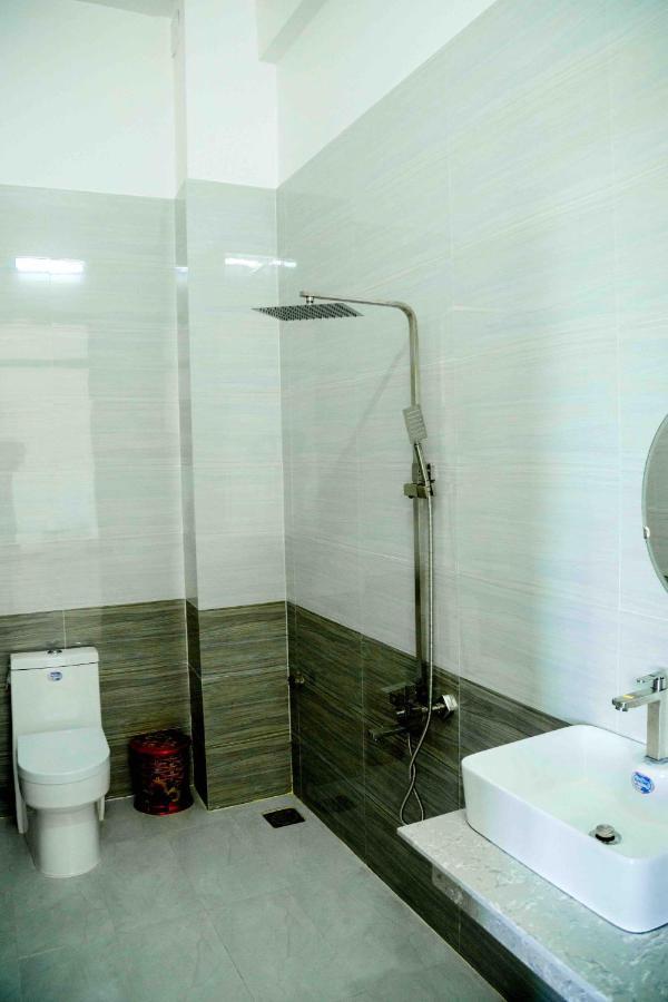 Chau Ngoc Vien Hotel - Bien My Khe - קוואנג נגאי מראה חיצוני תמונה